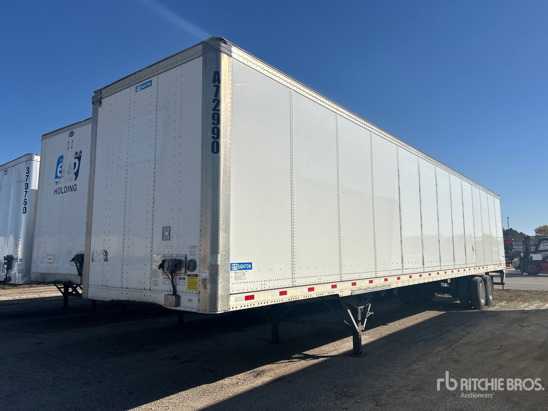 Photo of 2022 Stoughton ZGPVW-535T