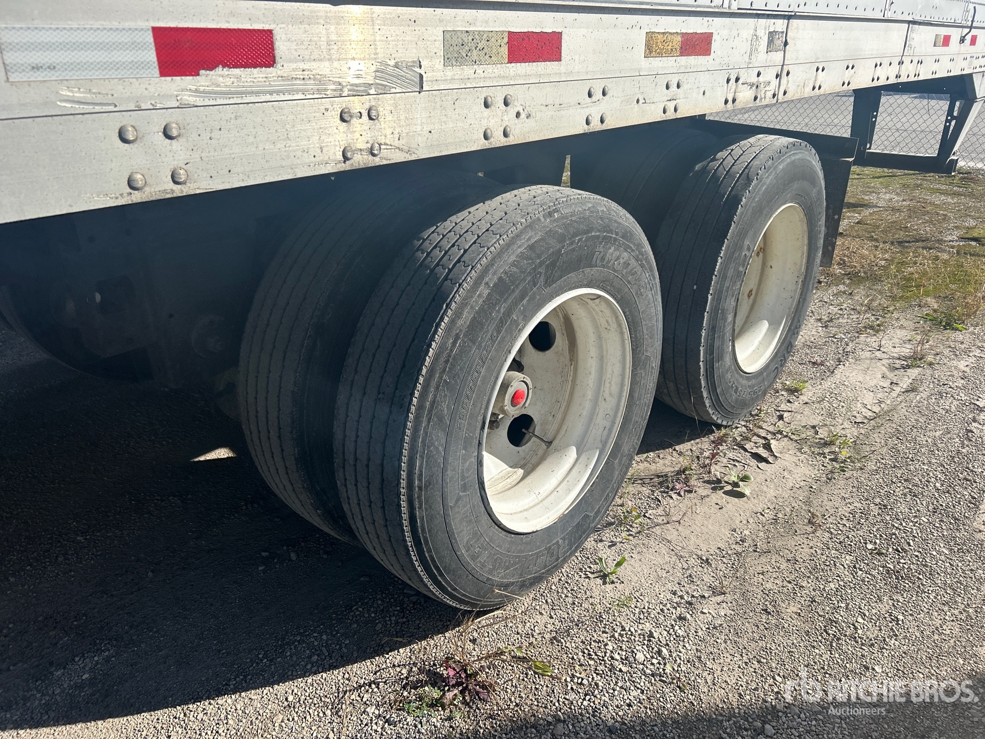 Photo of 2022 Stoughton ZGPVW-535T