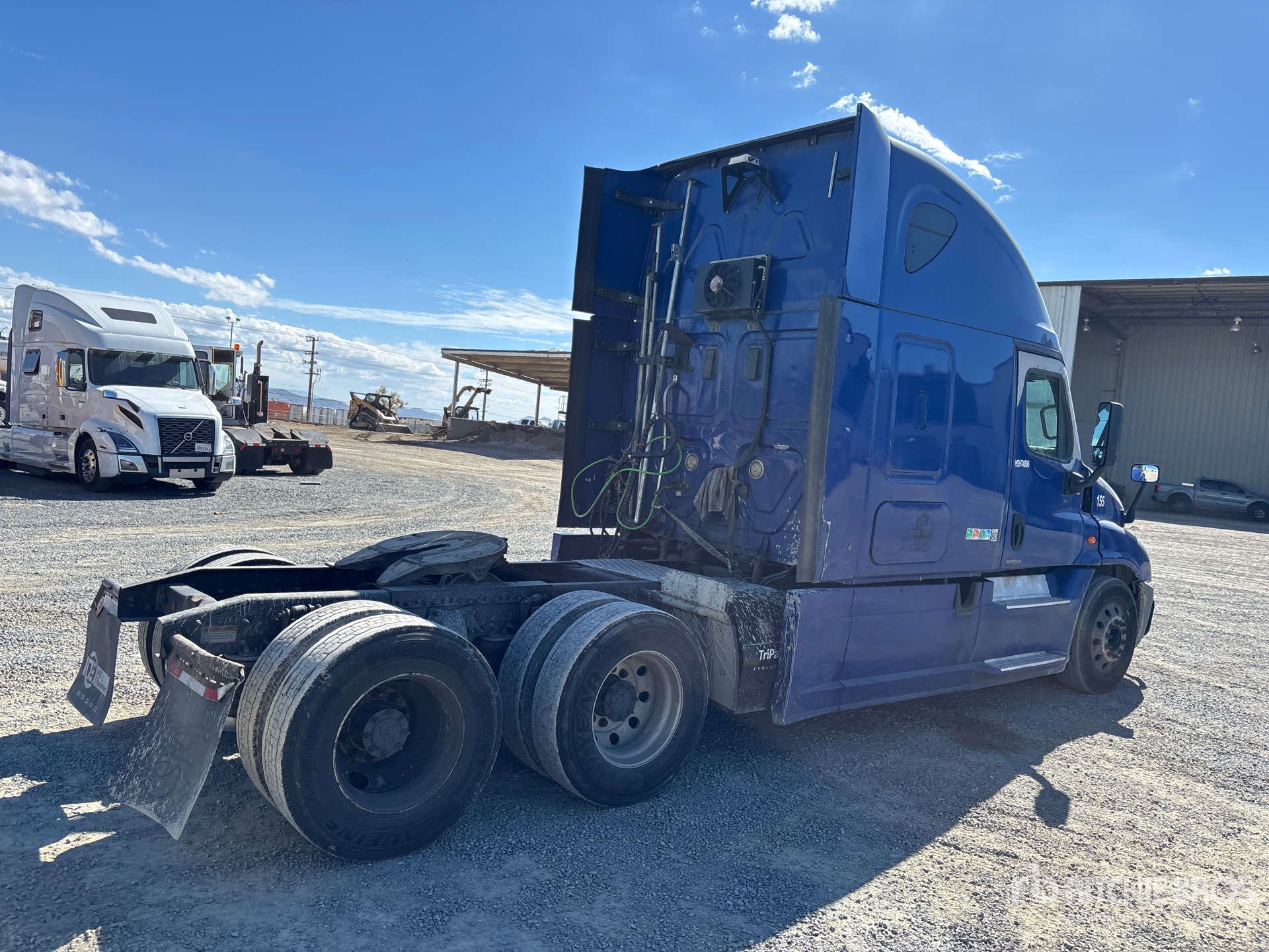 2017 Freightliner CASCADIA 125