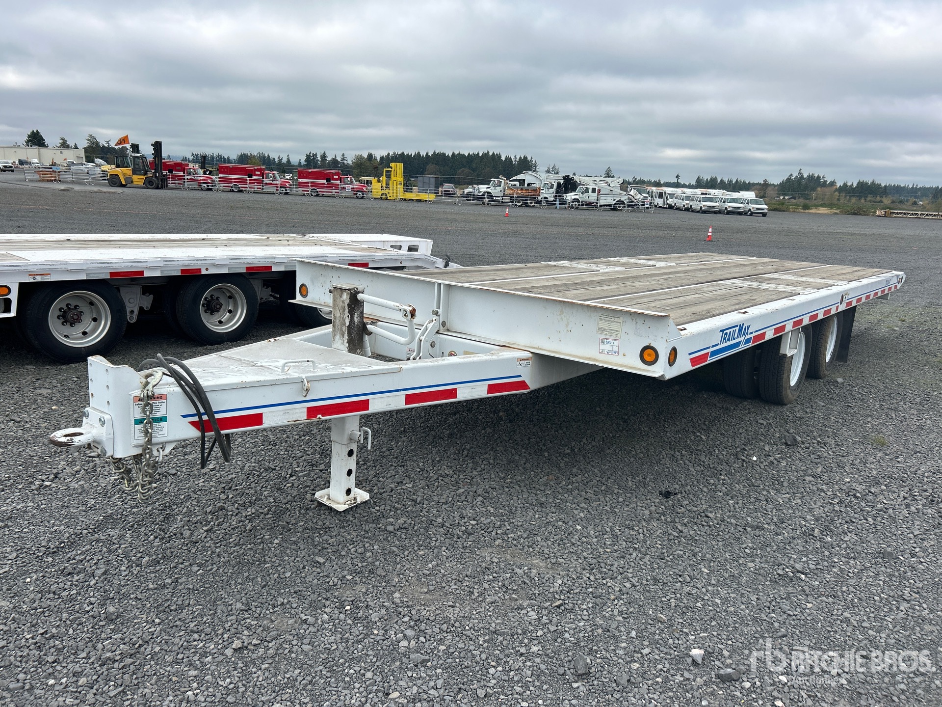 Photo of 2013 Trailmax 25 ft T/A
