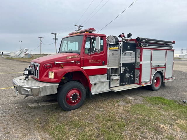2003 Freightliner FL80 4x4 Fire Truck