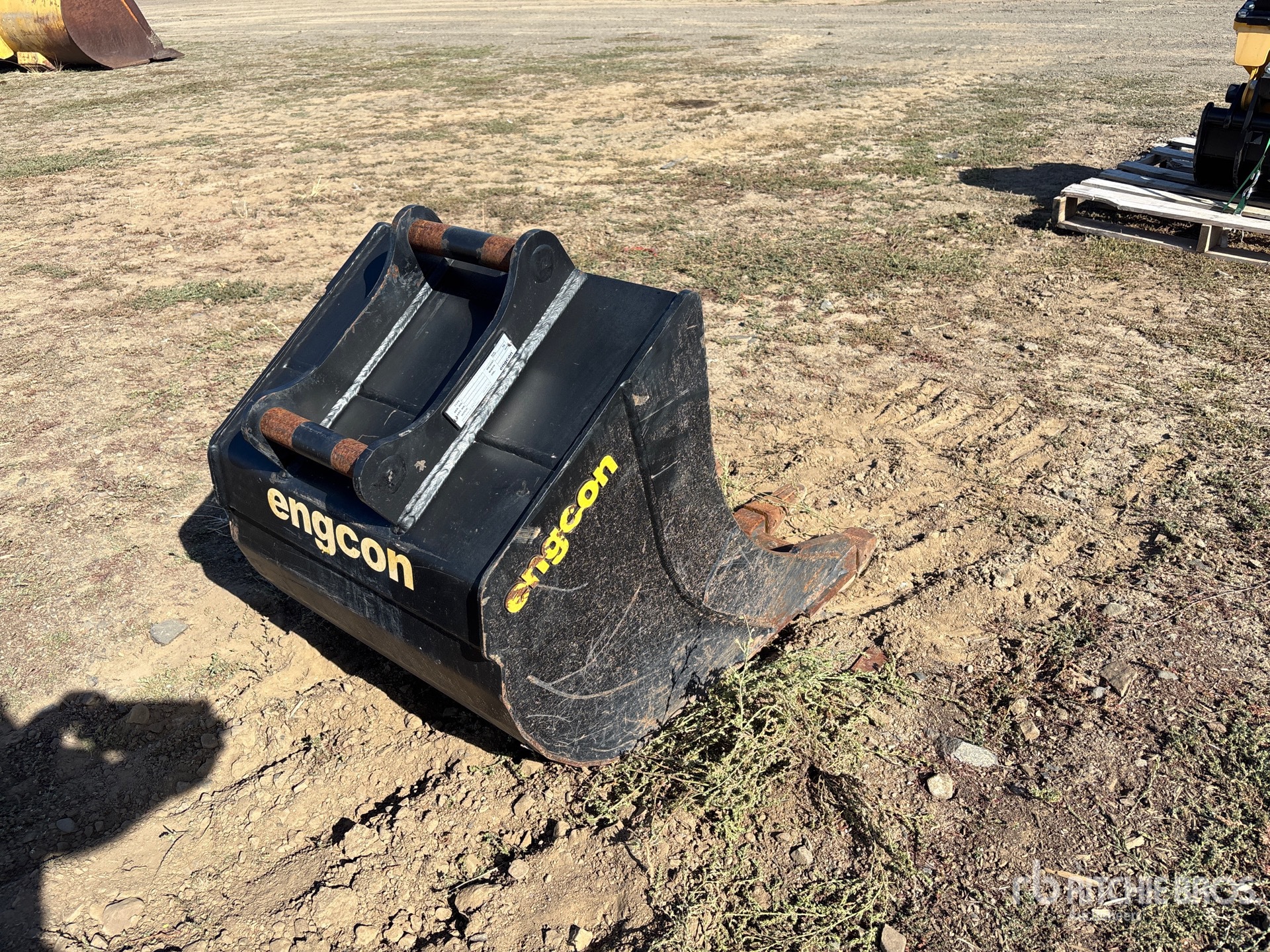 2022 Engcon 24 IN DIGGING