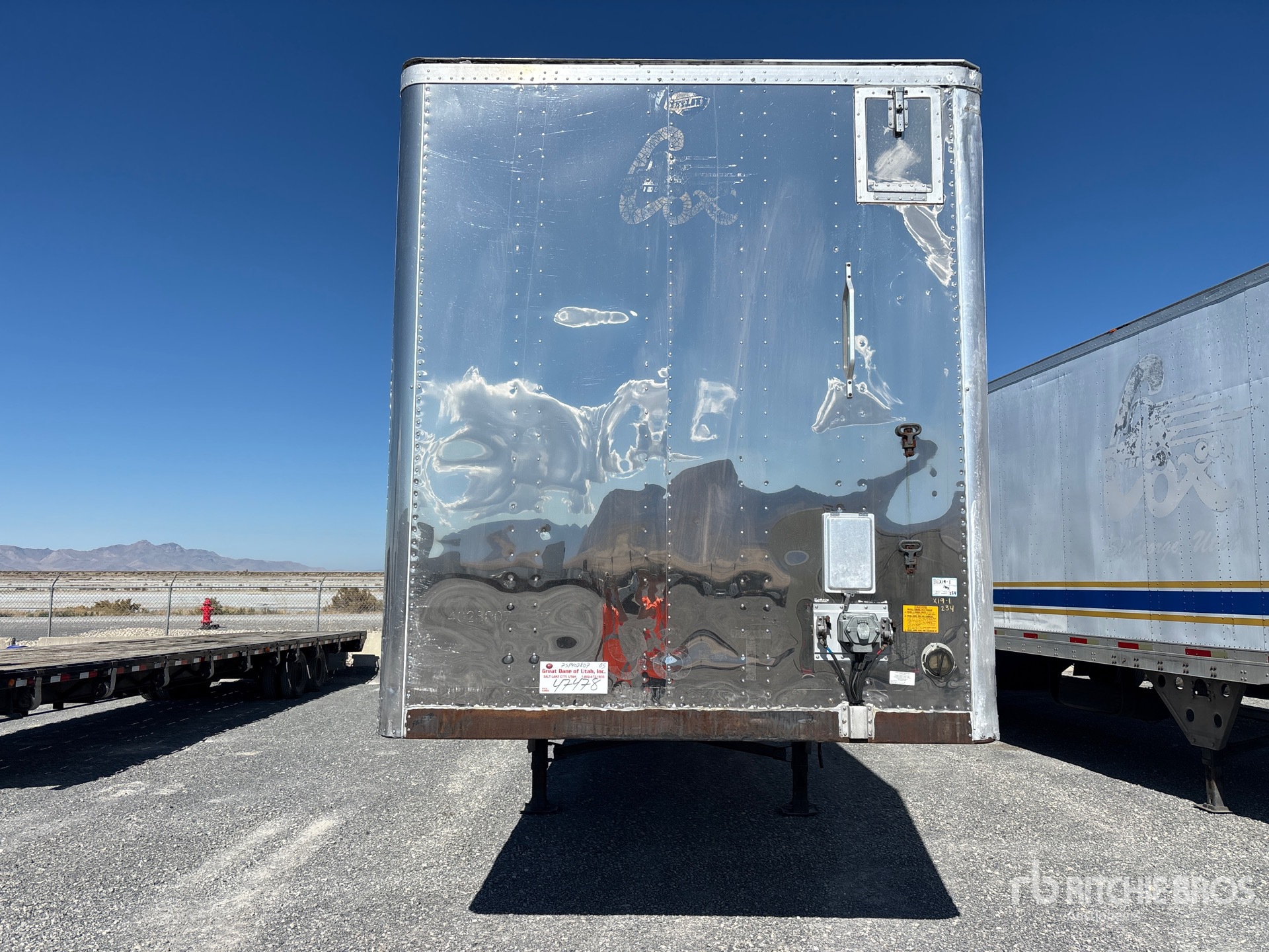 2005 Utility 53 FT T/A