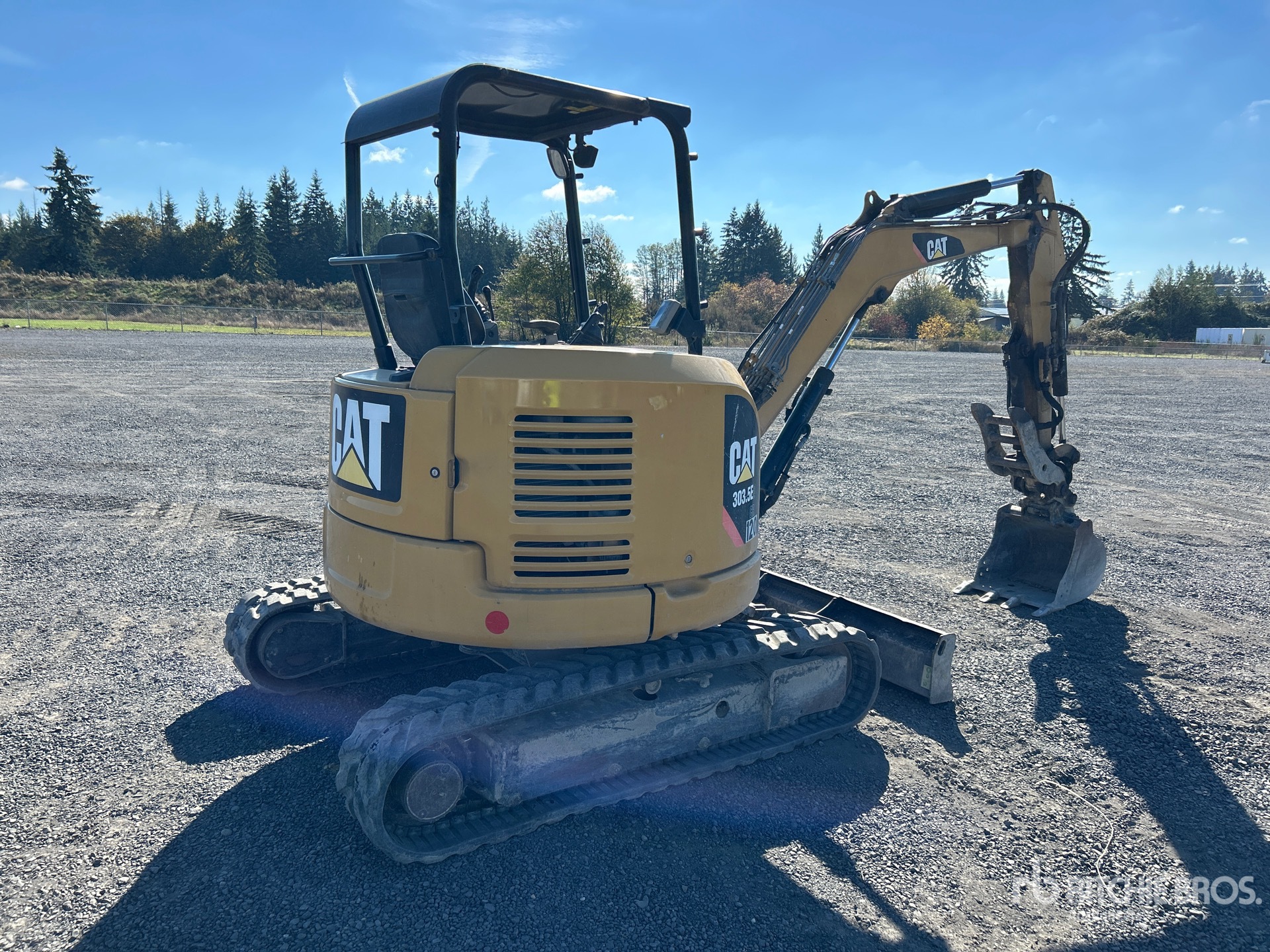 2017 Caterpillar 303.5E2 CR