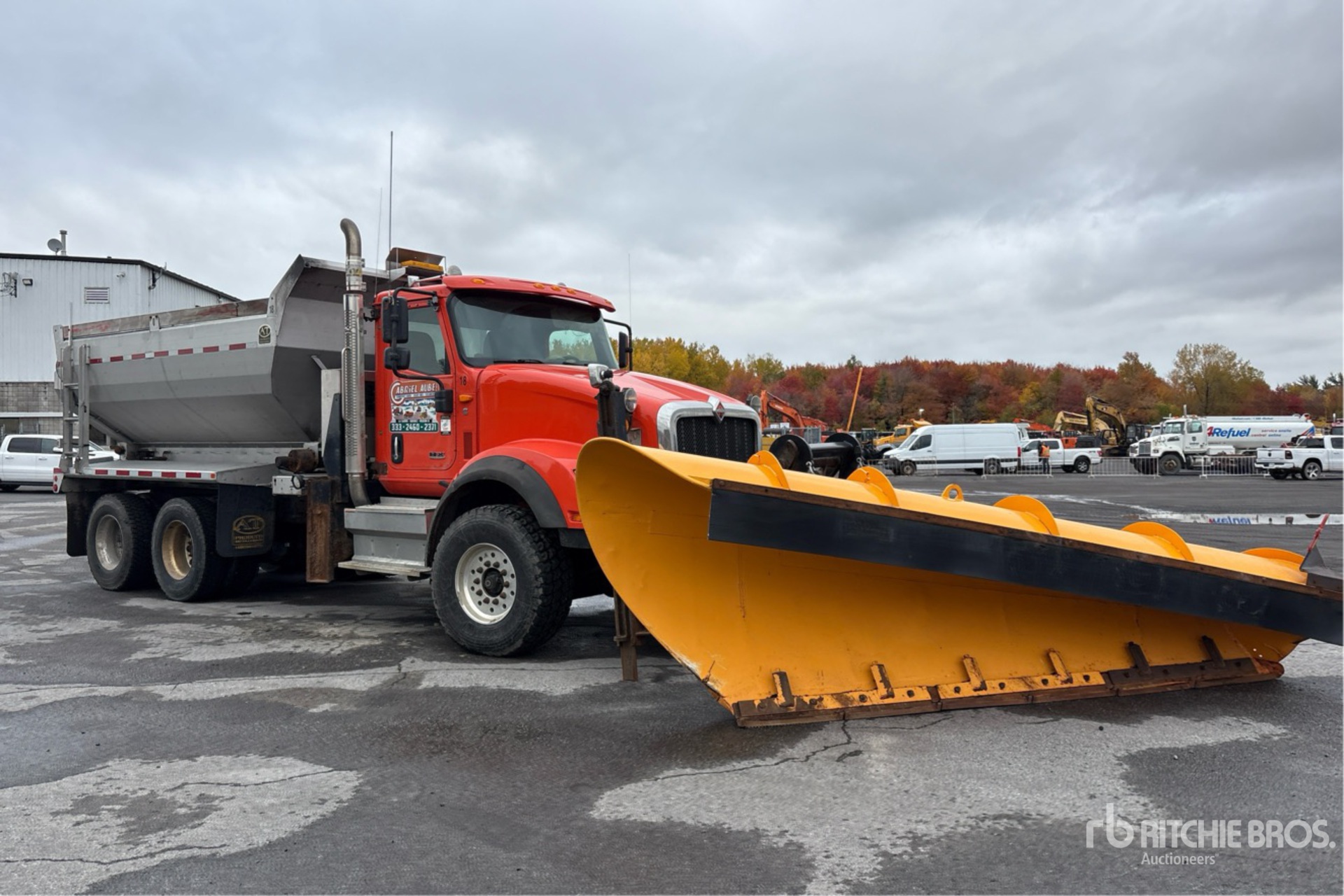 2019 International HX620