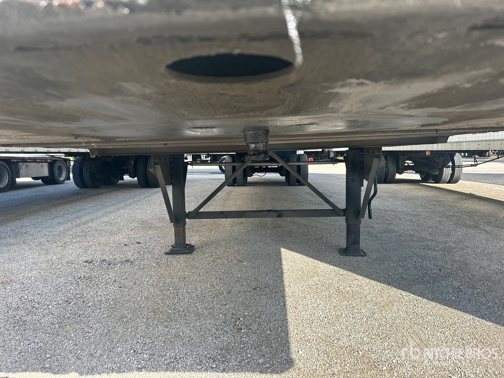 2021 Stoughton ZGPVW-535T