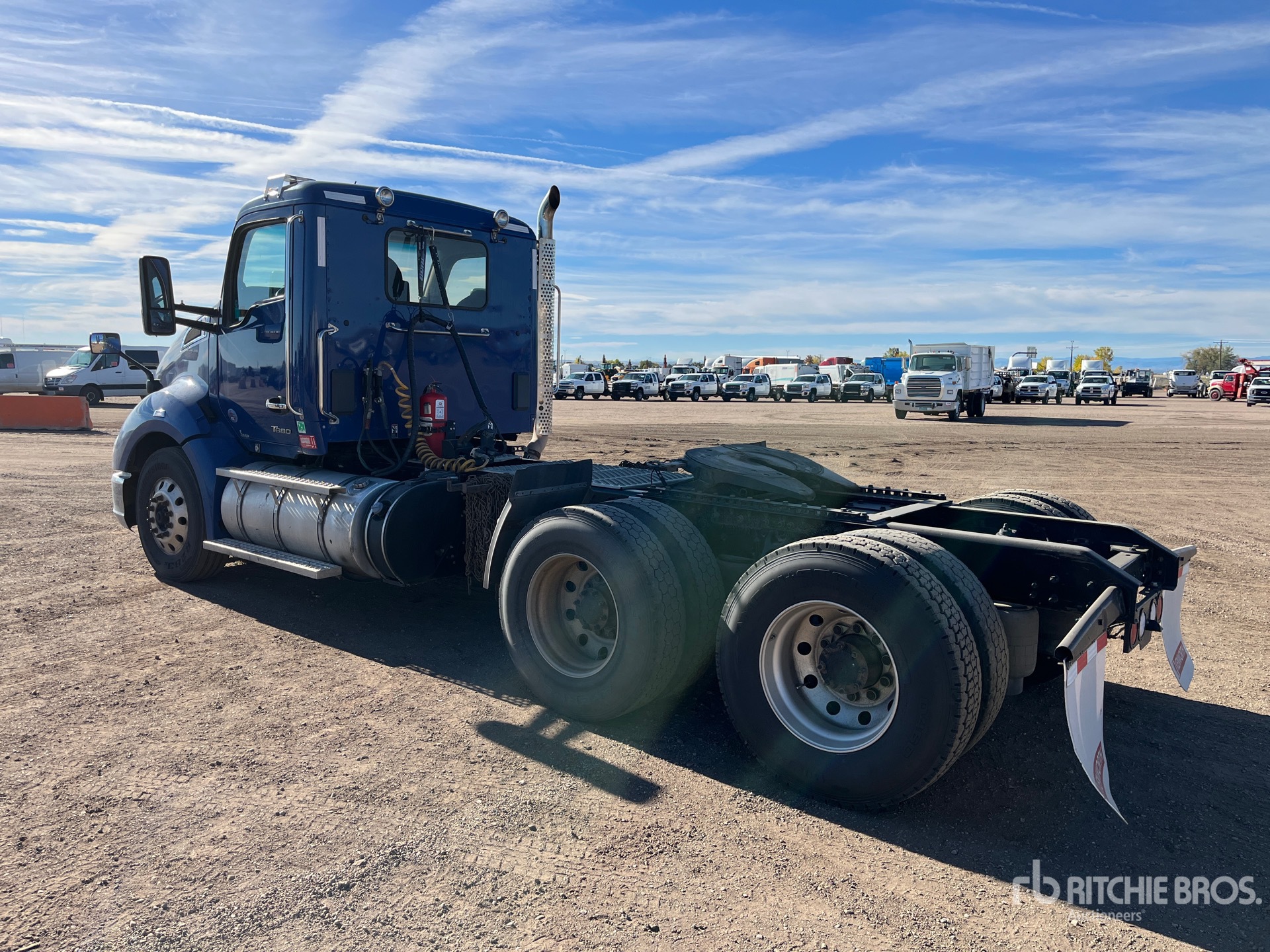 2022 Kenworth T-680