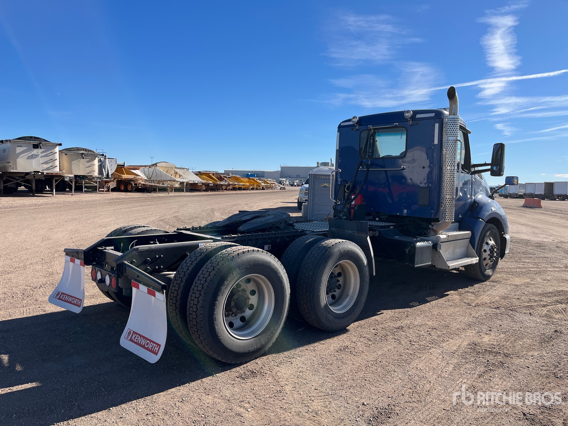 2022 Kenworth T-680