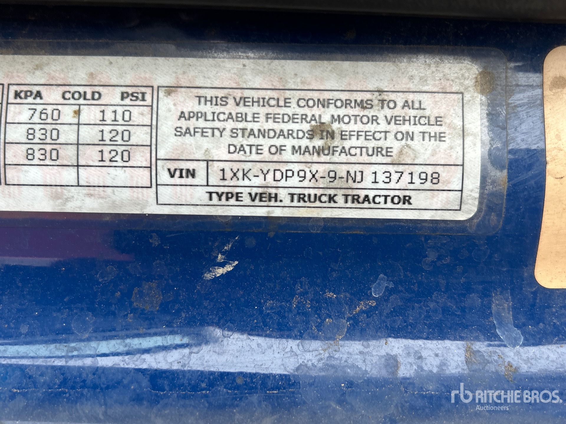 Photo of 2022 Kenworth T-680