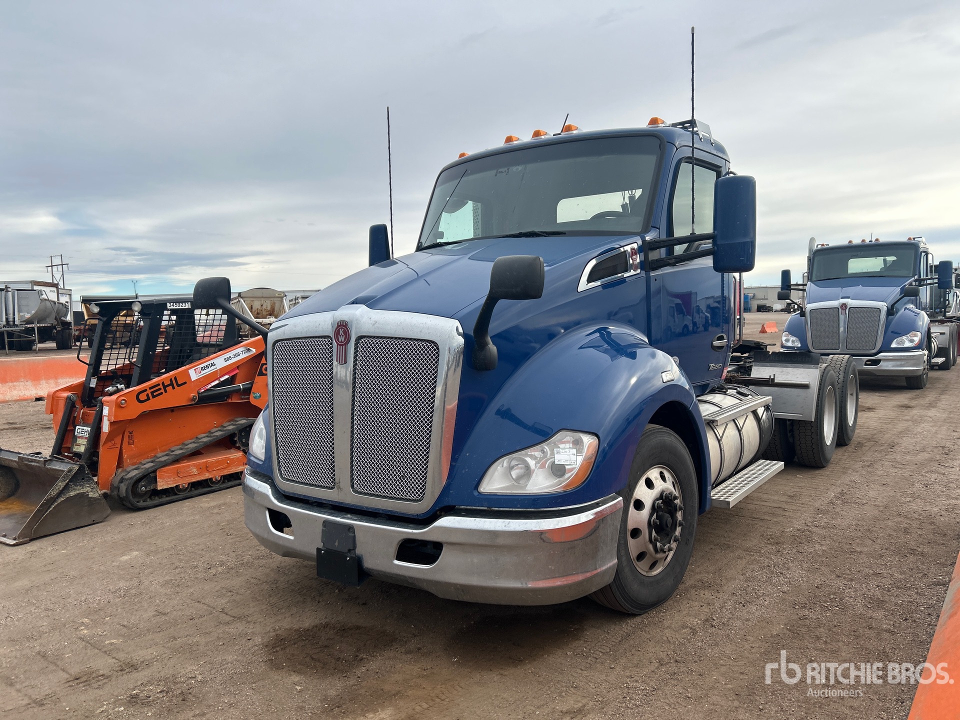 2022 Kenworth T-680
