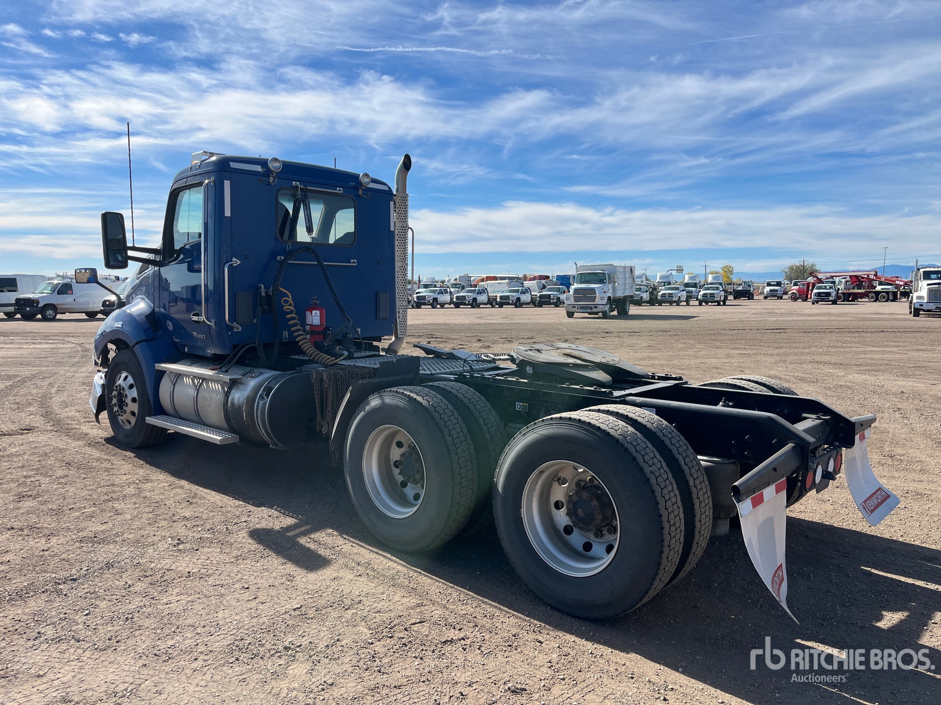 2022 Kenworth T-680