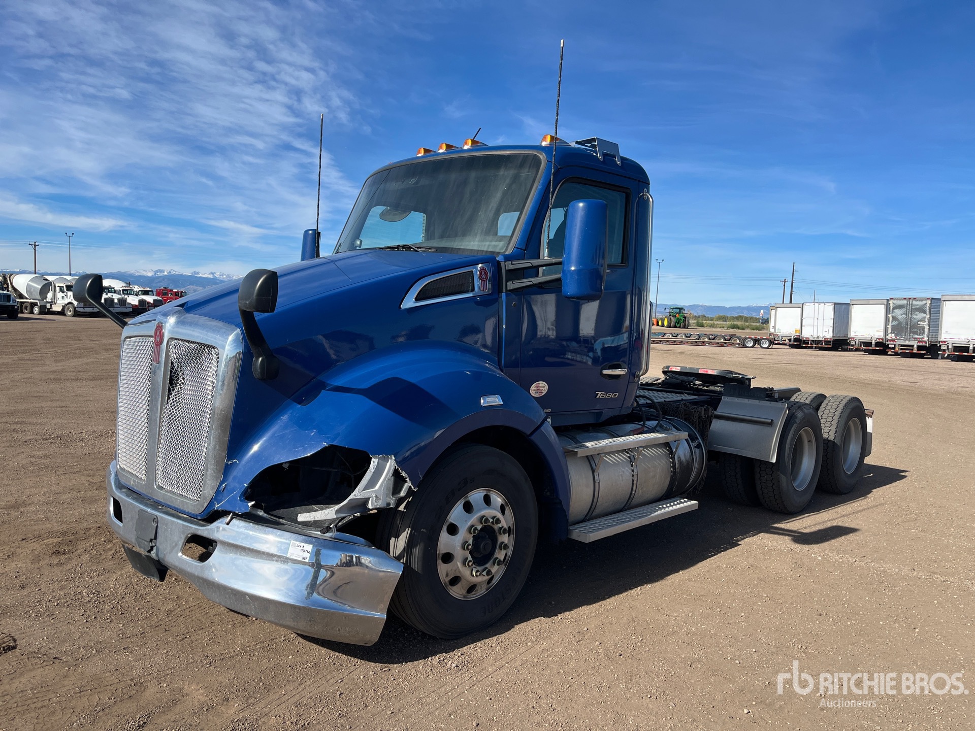Photo of 2022 Kenworth T-680
