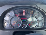 Cab with Spie luminose del motore