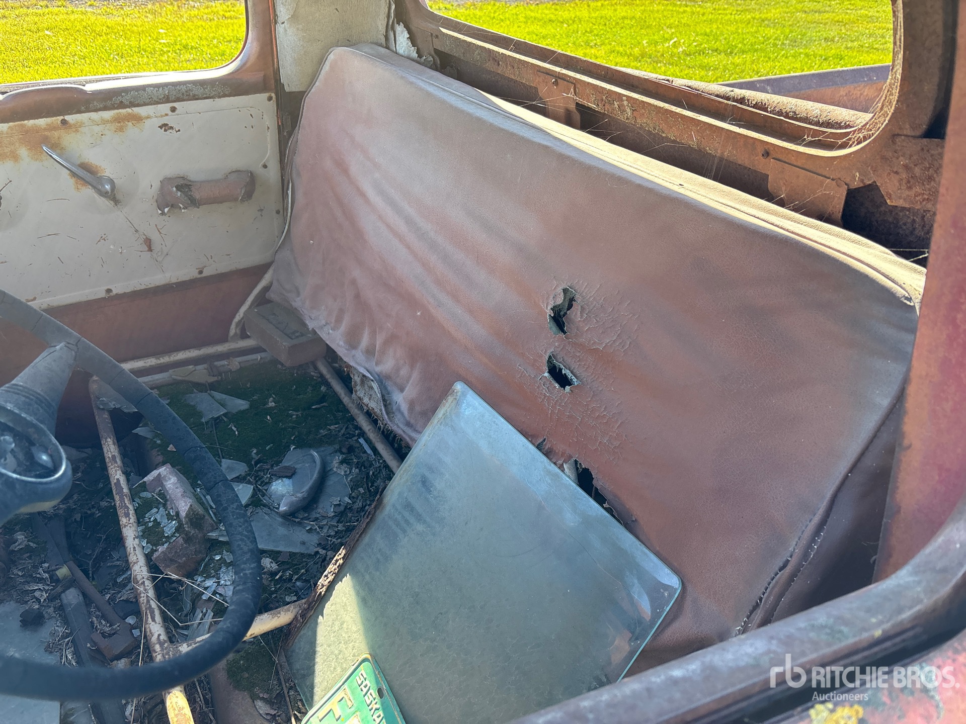 Studebaker (INOPERABLE)