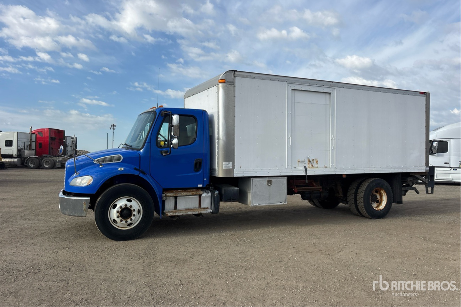 2017 Freightliner M2 106
