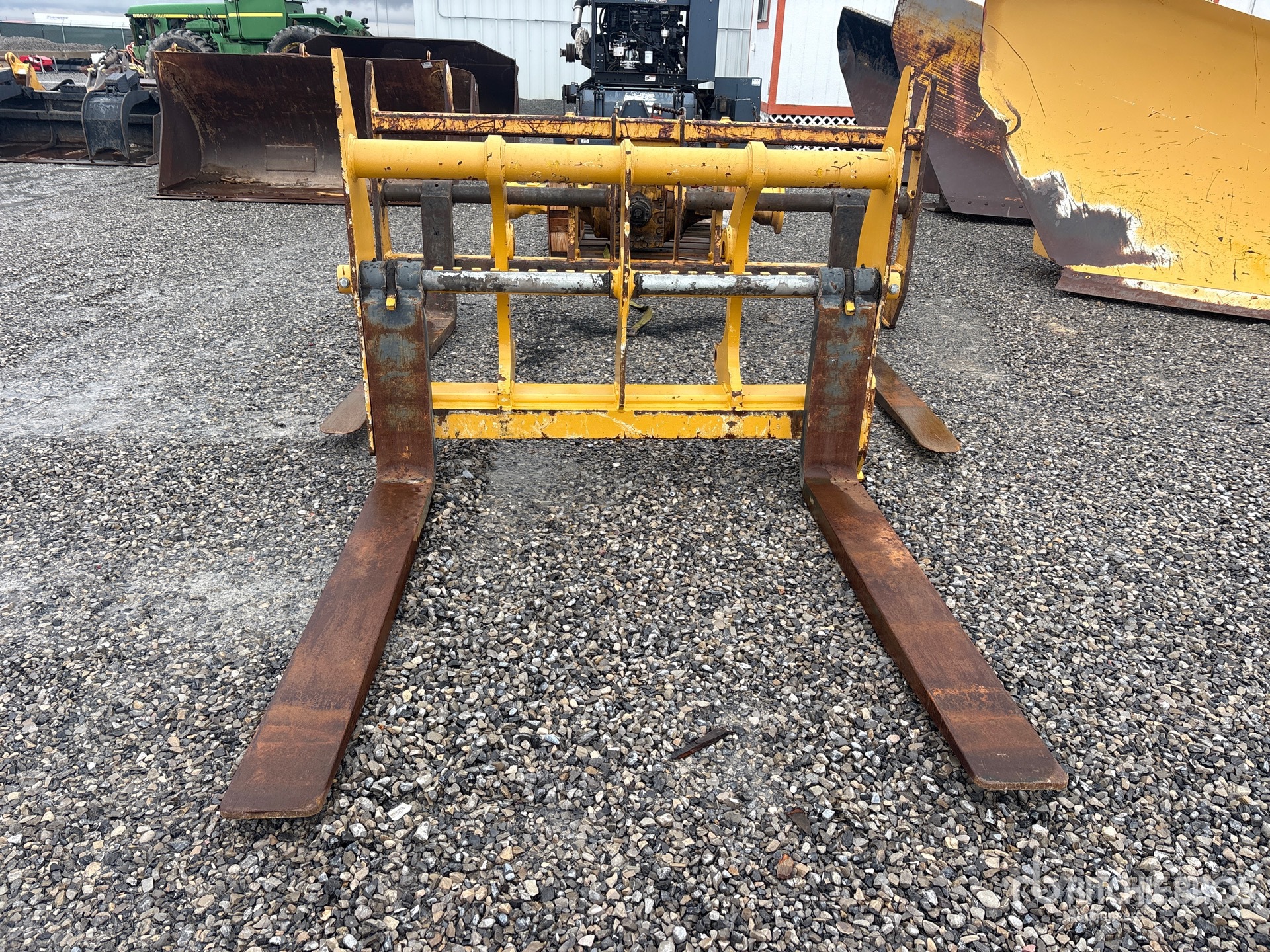 John Deere 444-624