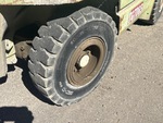 Chassis Lift with Right Rear Tire