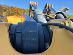Chassis with Chassis bis Armstifte