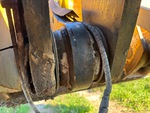 Chassis with Kipp-Gestängebolzen und -lager