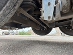 Underbody with Non-Driven Drop Axle (1)