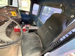 Cab with Seats/armrests