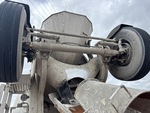 Underbody with Non-Driven Rear Drop Axle