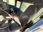 Cab with Seats/armrests