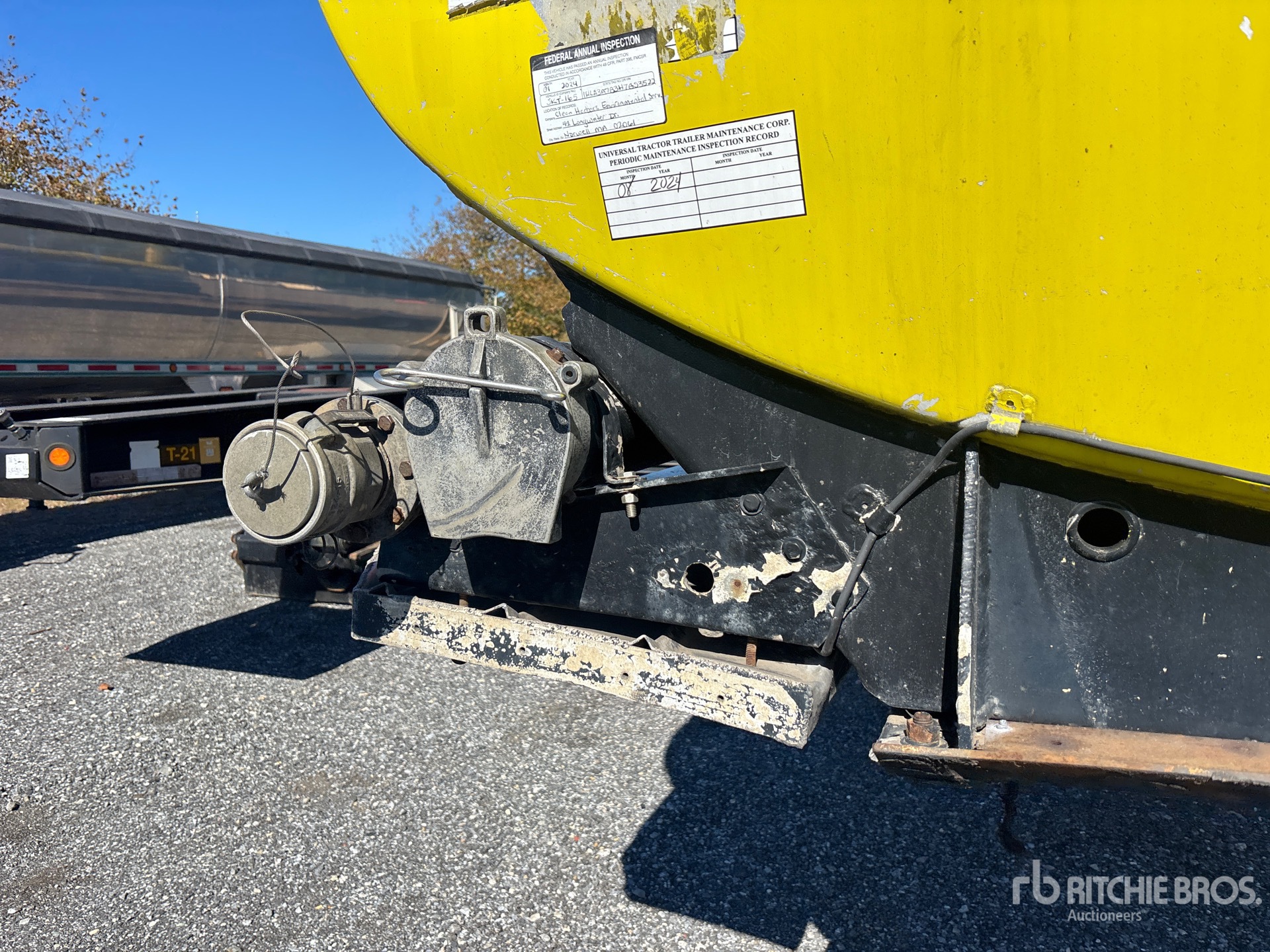 1987 Heil 8000 gal T/A