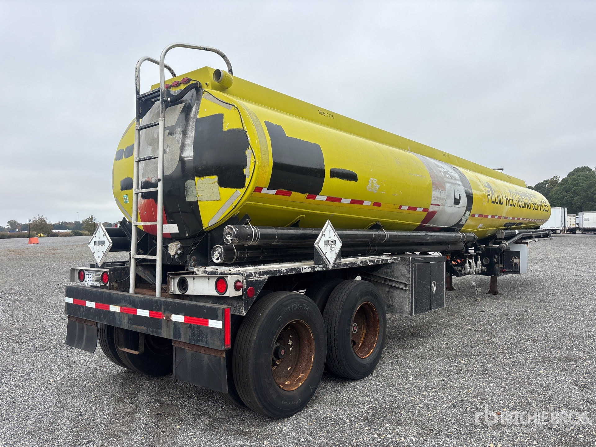 1987 Heil 8000 gal T/A