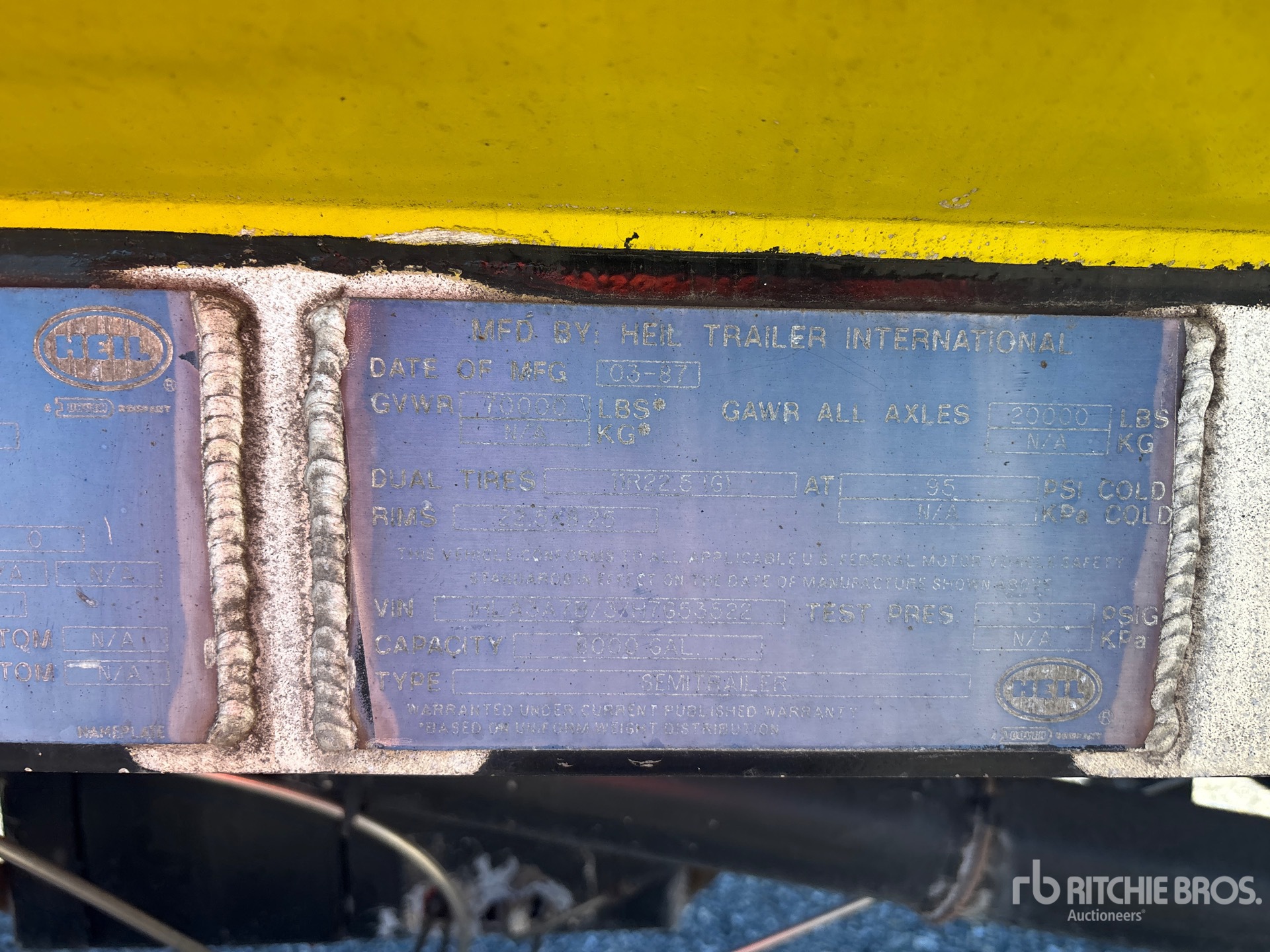1987 Heil 8000 gal T/A