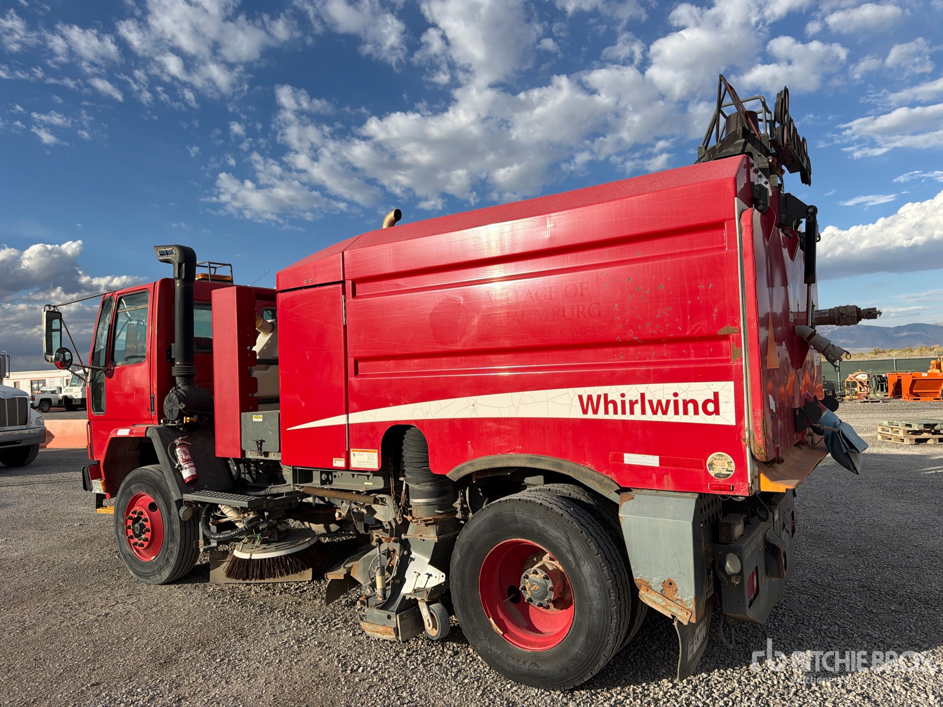 2001 Elgin SC-8000