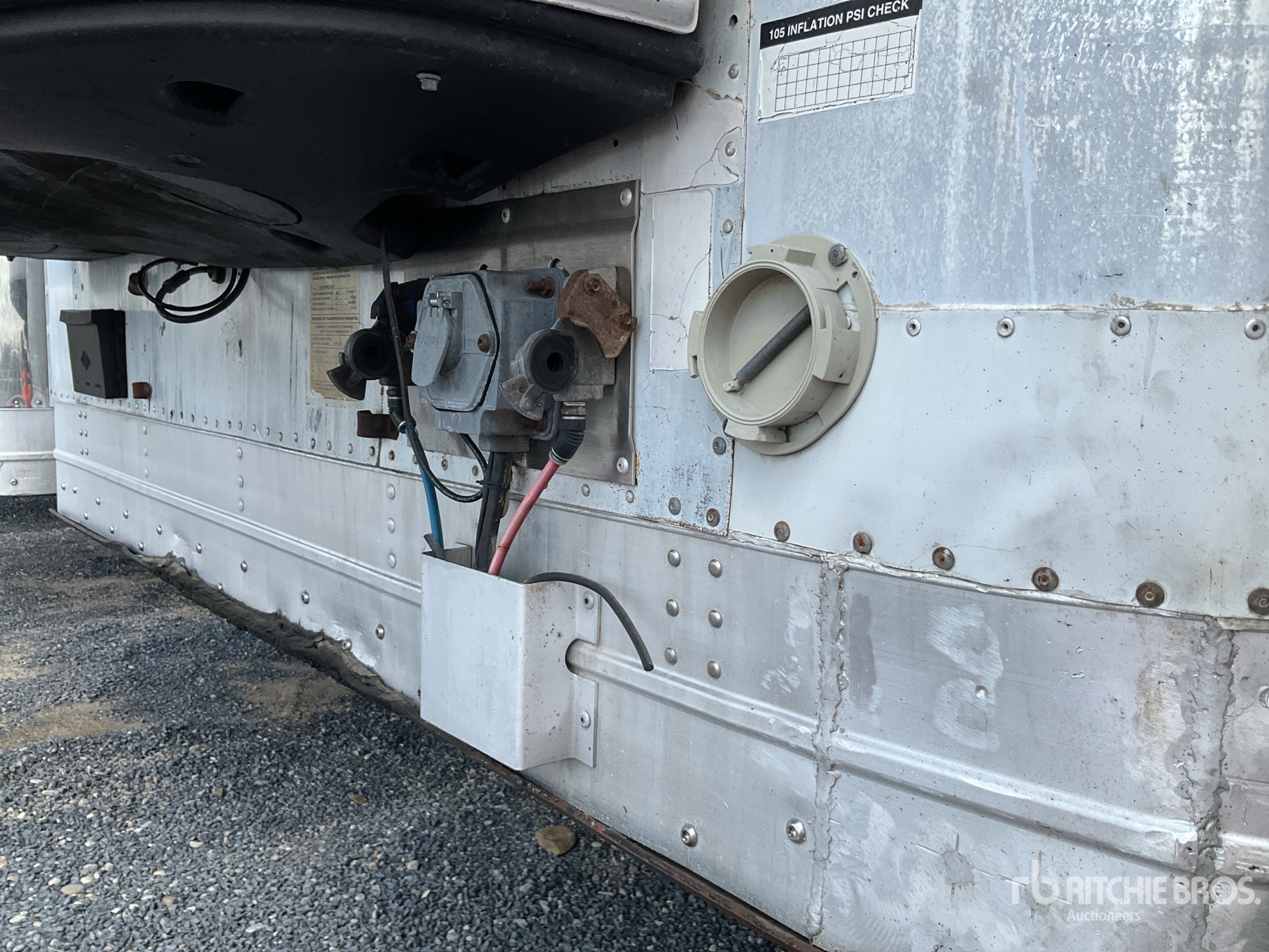 2009 Wabash 40 FT X 102 IN T/A CAJA REFRIGE ...