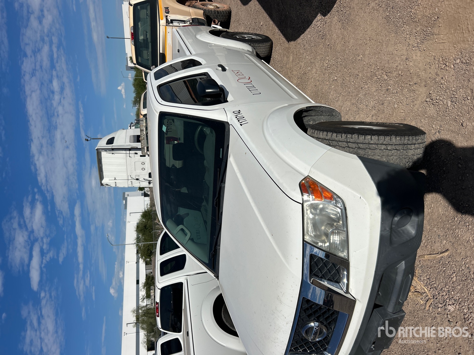 2017 Nissan FRONTIER