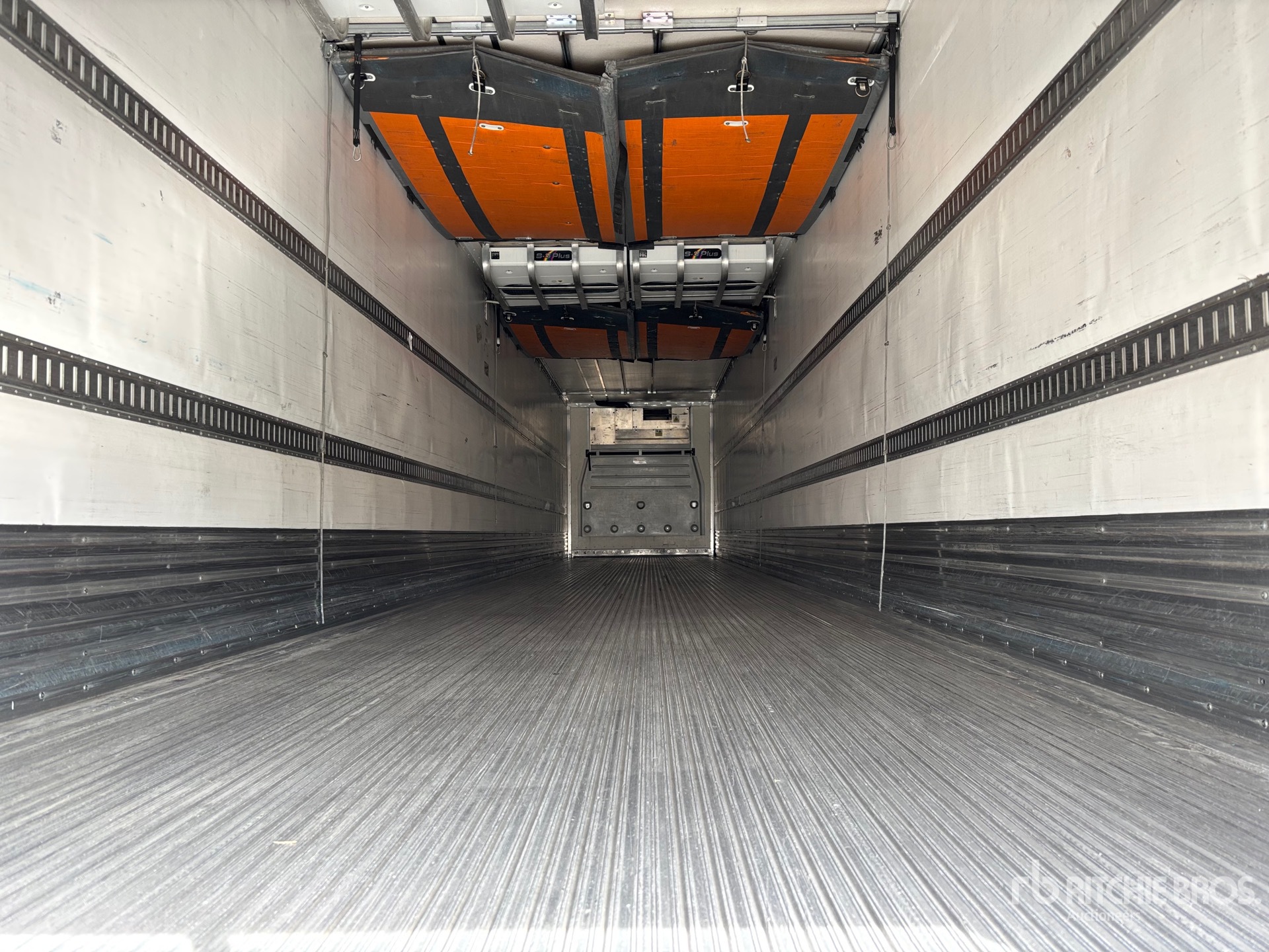 2016 Great Dane 53 FT X 102 IN T/A