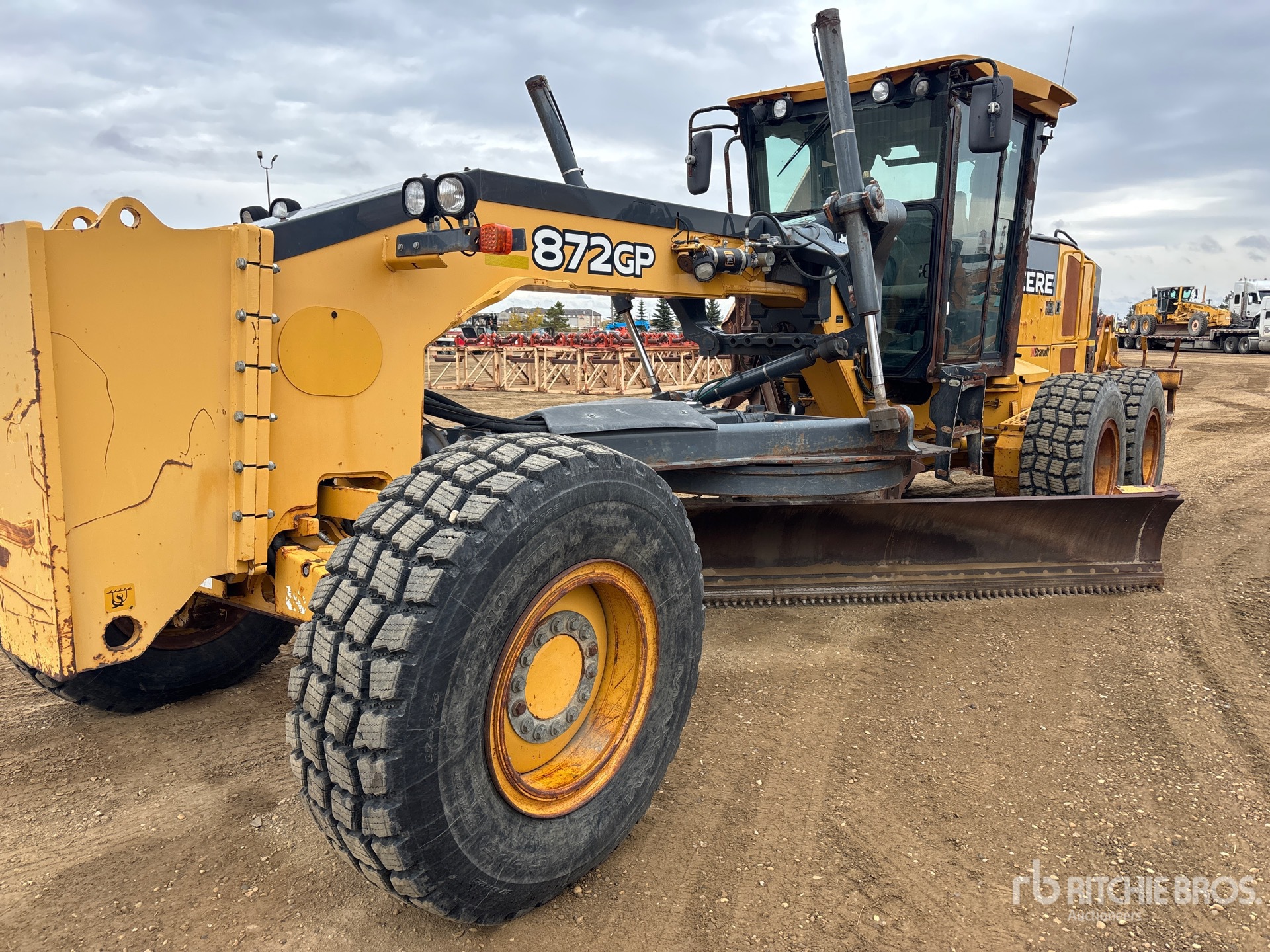 Photo of 2012 John Deere 872GP