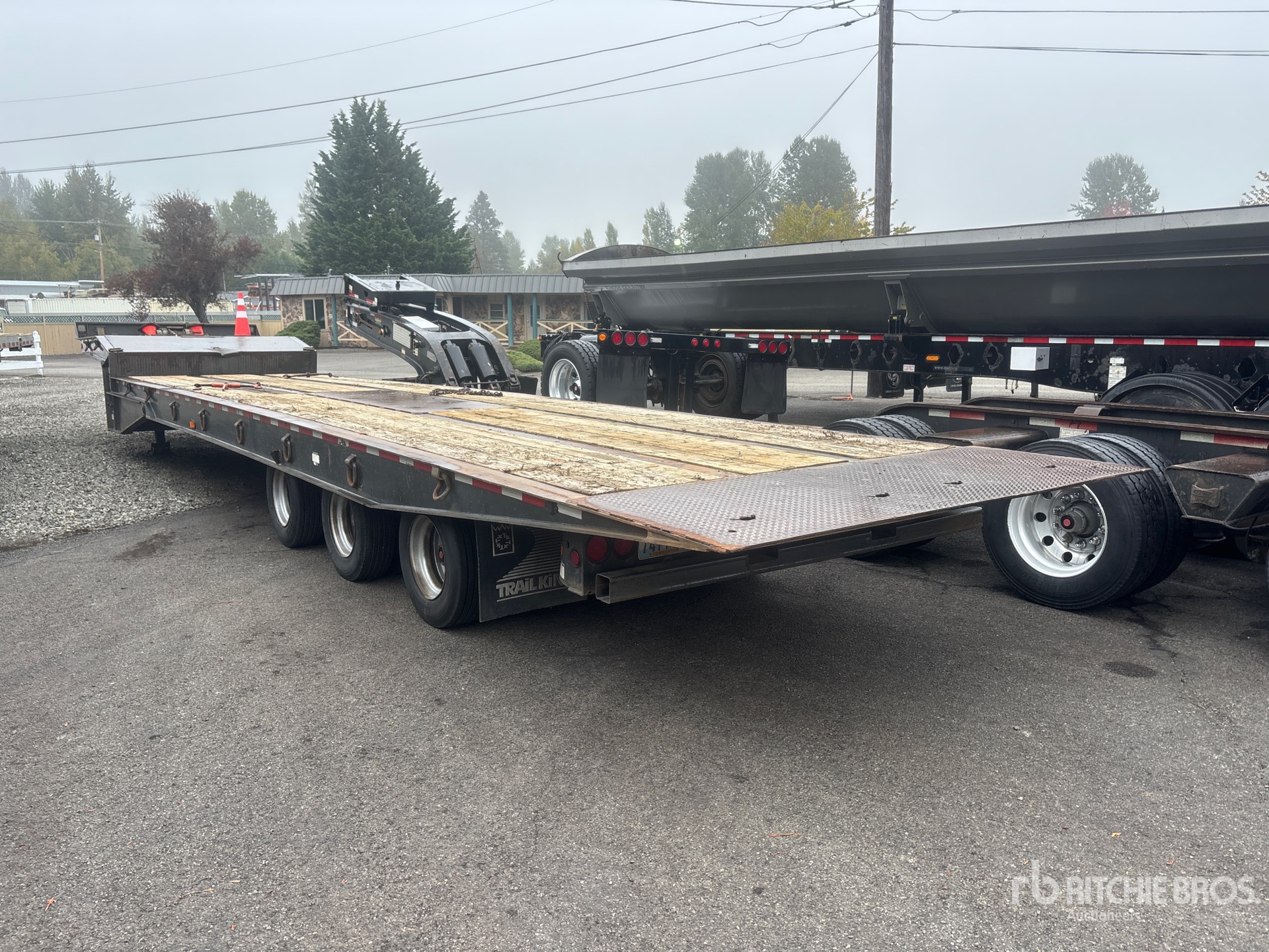 2006 Trail King TK110SA-483