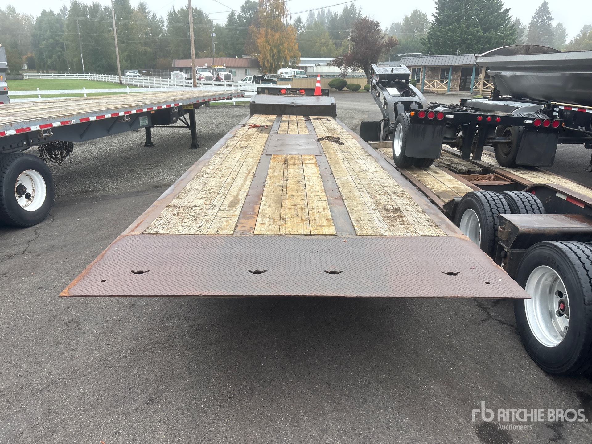 2006 Trail King TK110SA-483