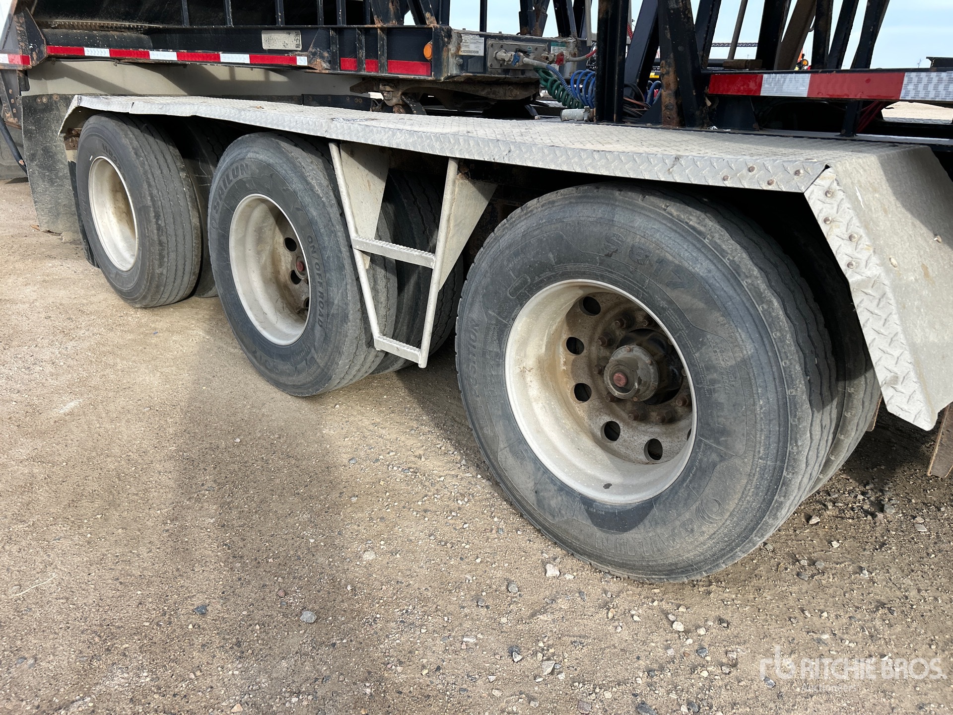 2013 Load King  SUPER B-TRAIN
