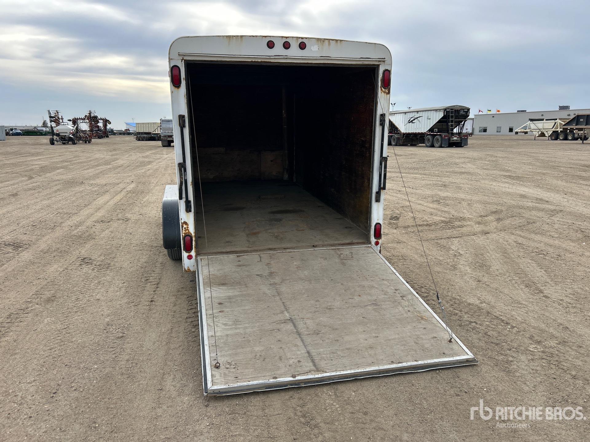 2006 Royal 15 FT T/A