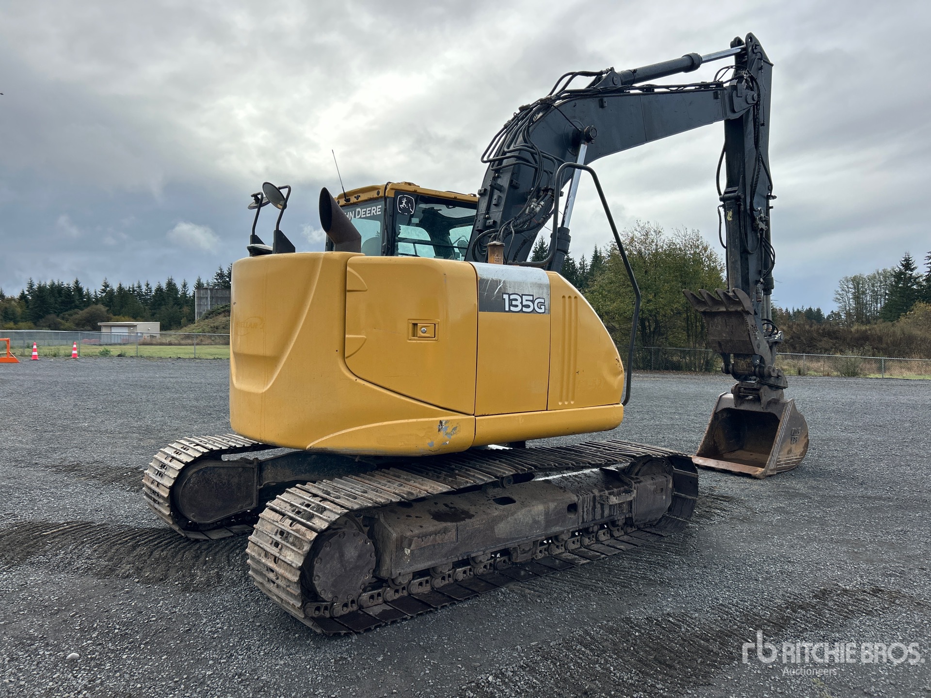 2014 John Deere 135G