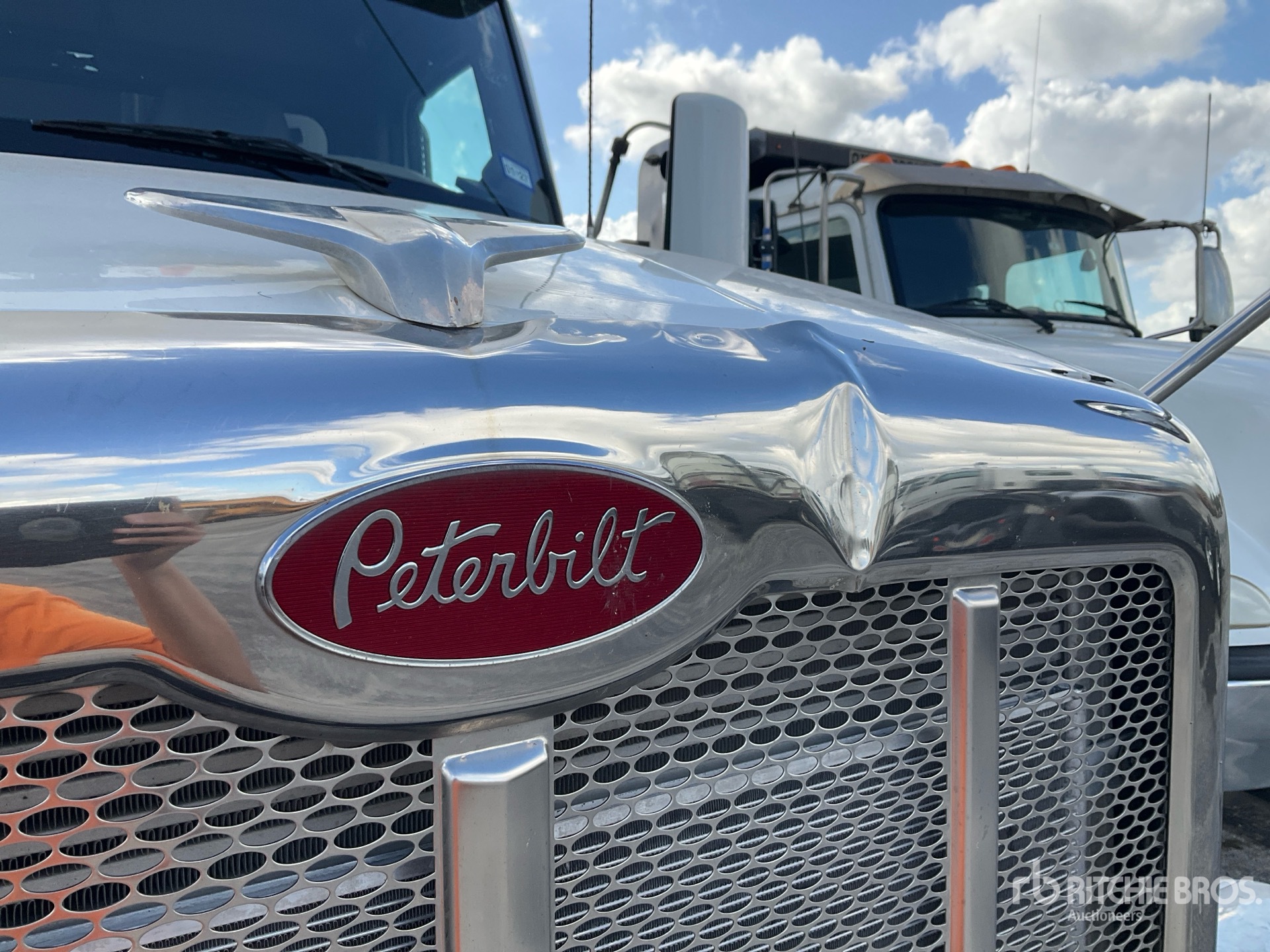 2020 Peterbilt 567
