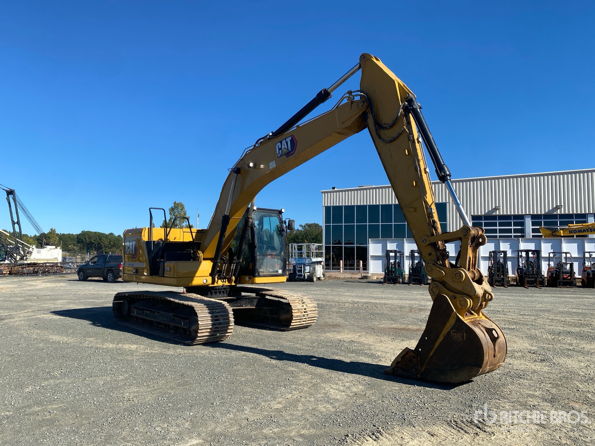 2023 Caterpillar 320