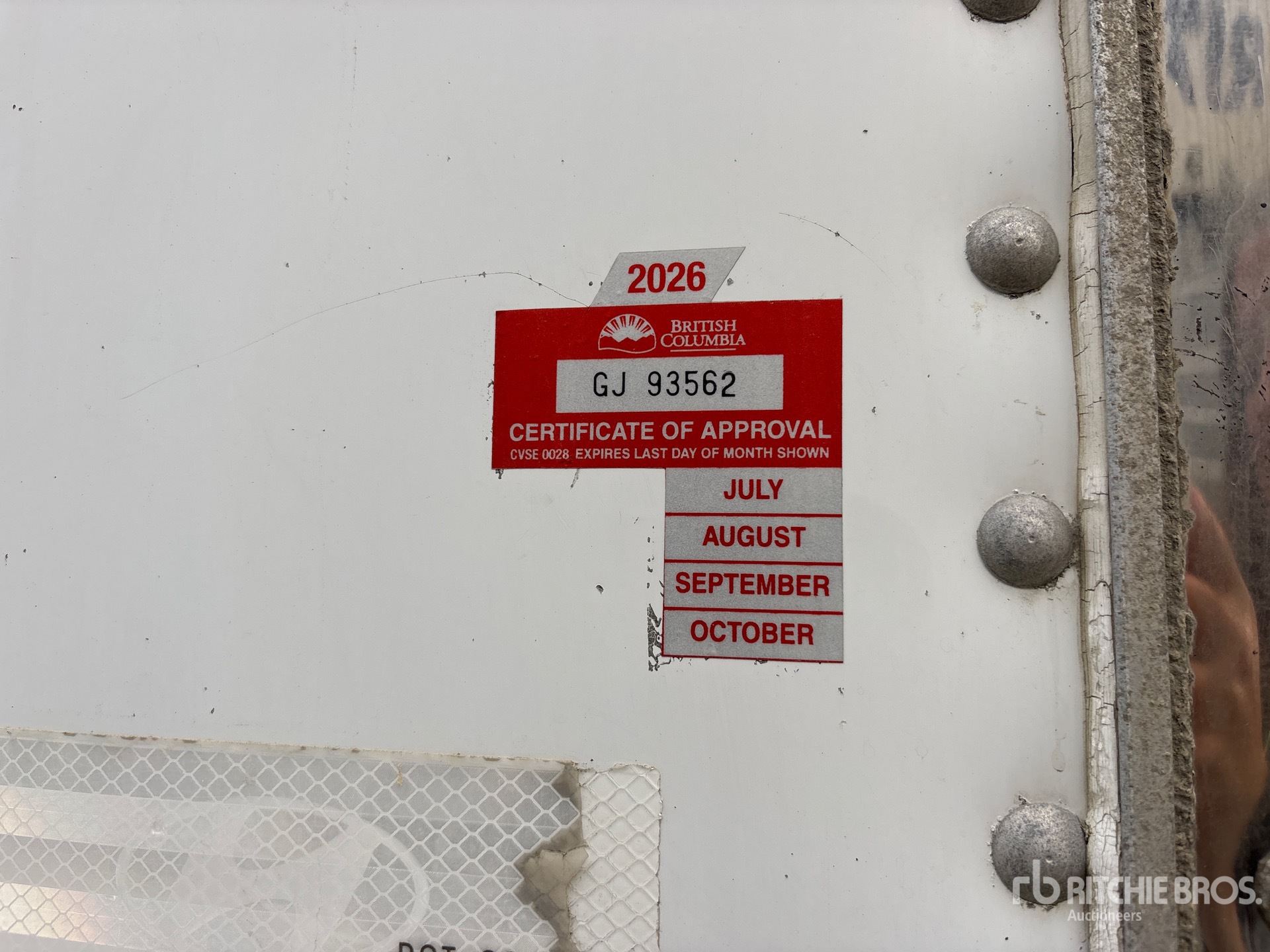2011 Hyundai 53 FT X 102 IN TRI/A