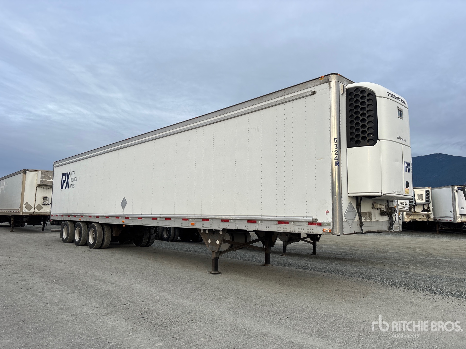 2013 Utility 53 FT X 102 IN TRI/A