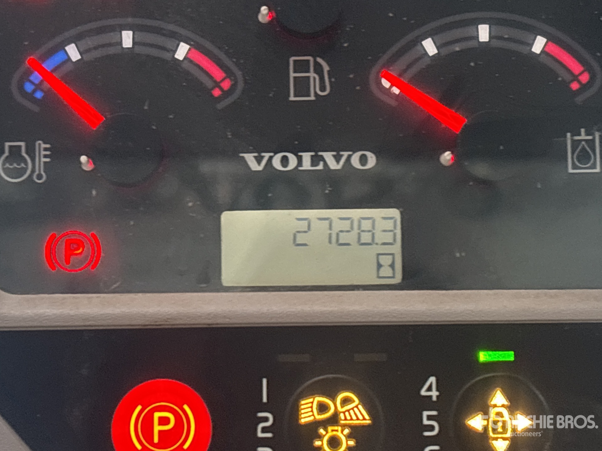 2017 Volvo MCT135C
