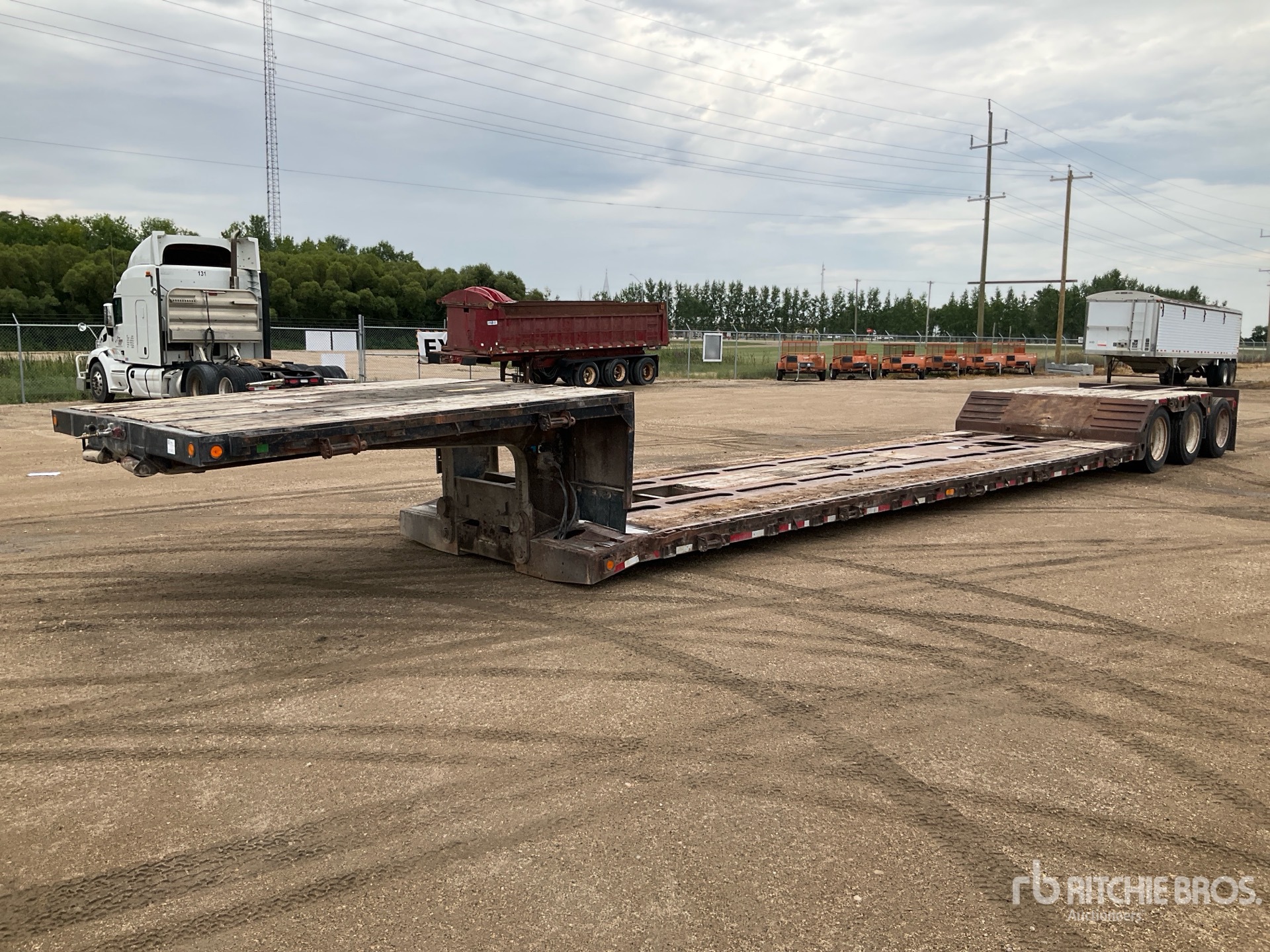 Photo of 1995 Trail King T/A Extendable Removable Gooseneck