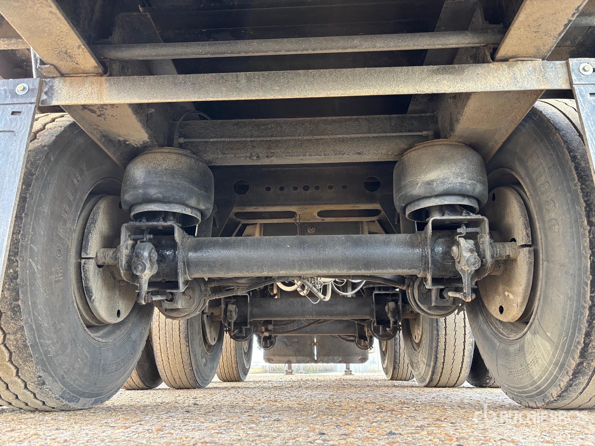 2015 Load King  53 FT TRI/A
