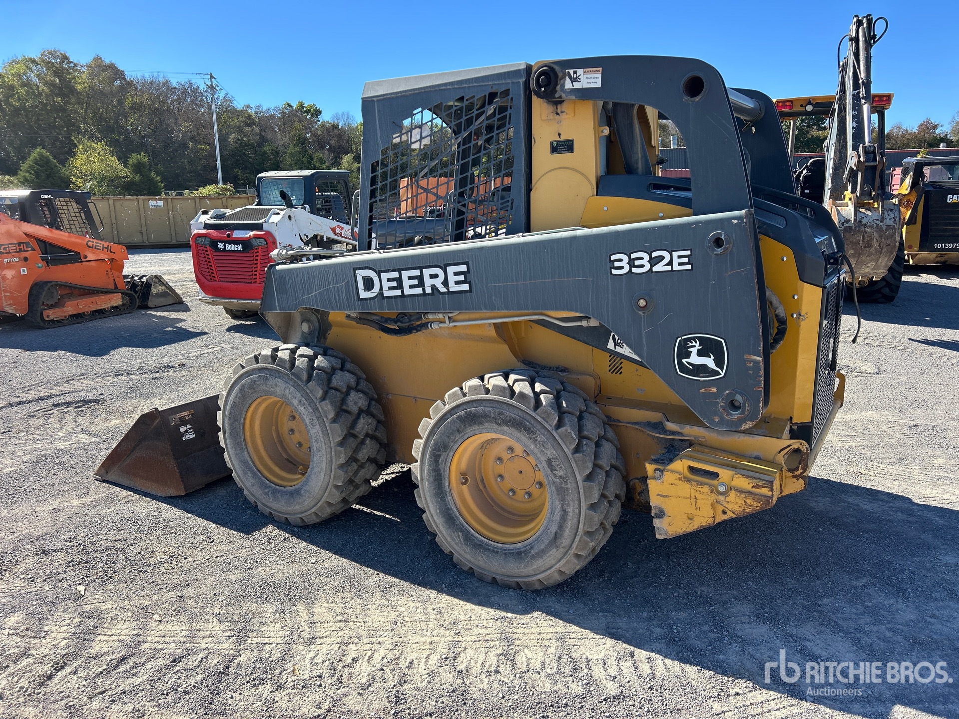 2014 John Deere 332E