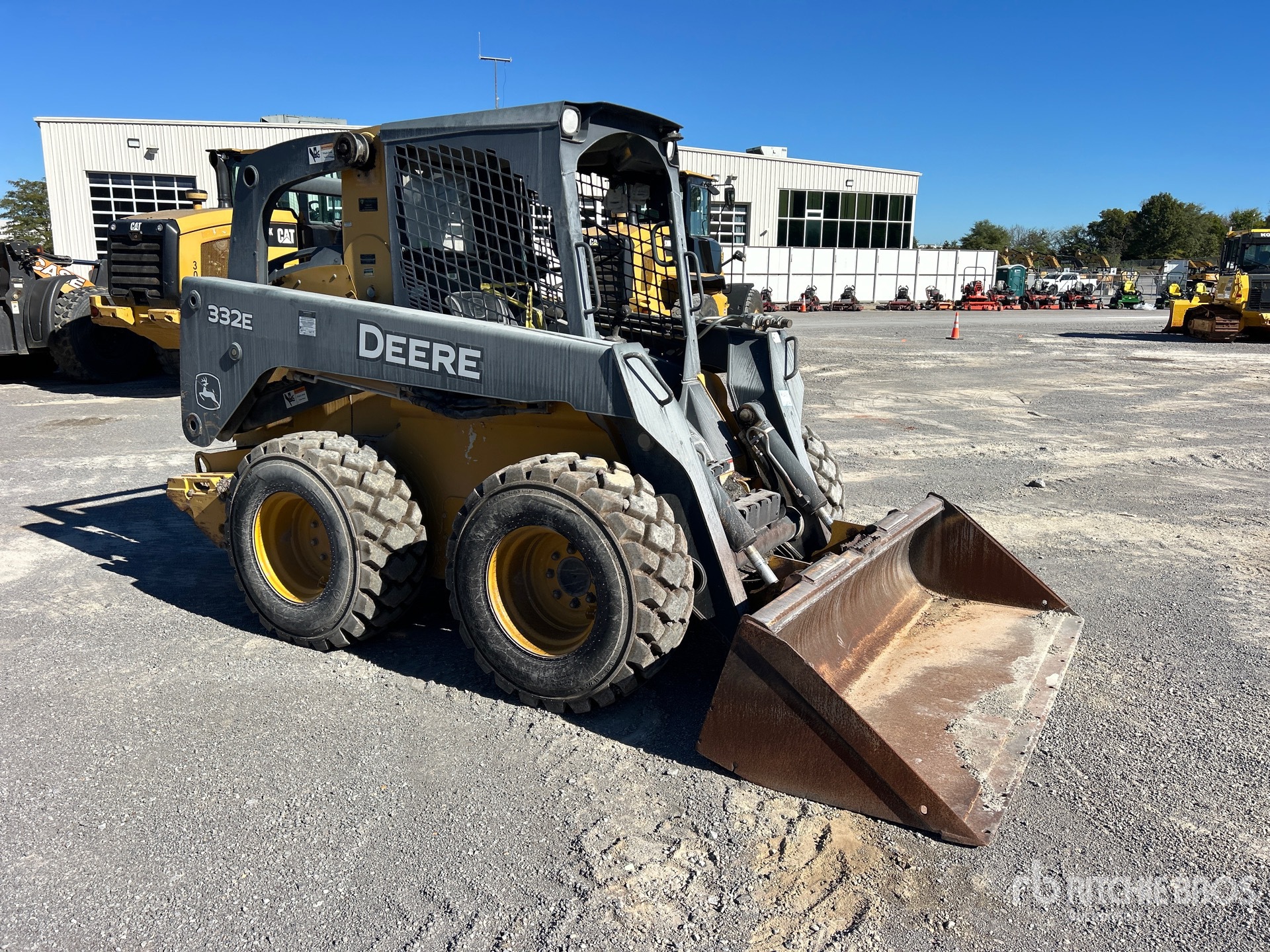 2014 John Deere 332E