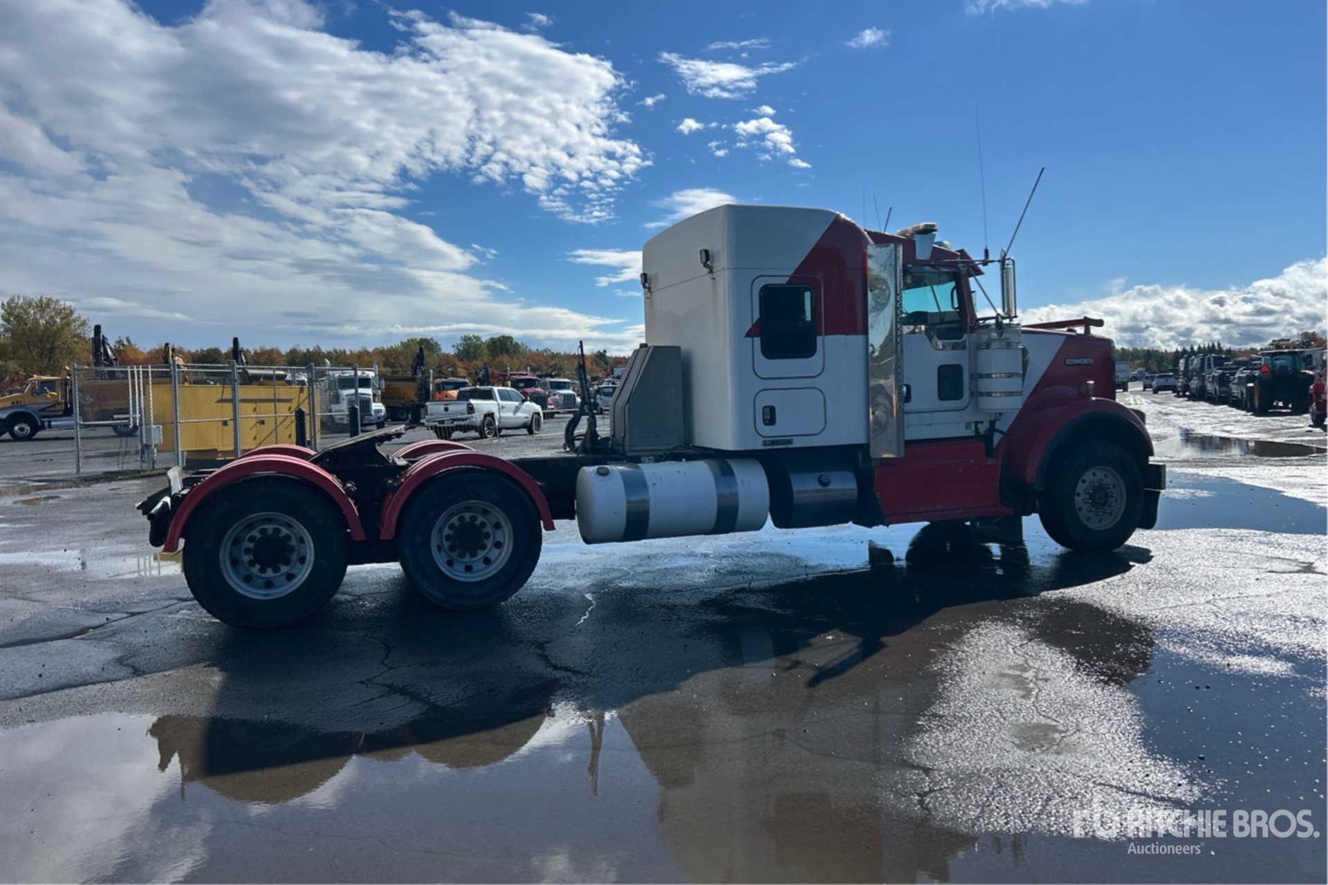 2016 Kenworth W900
